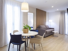 Apartamentos Mayal