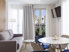 Apartamentos Mayal